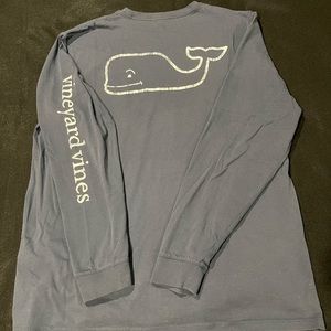 Vineyard vines whale shirt XL